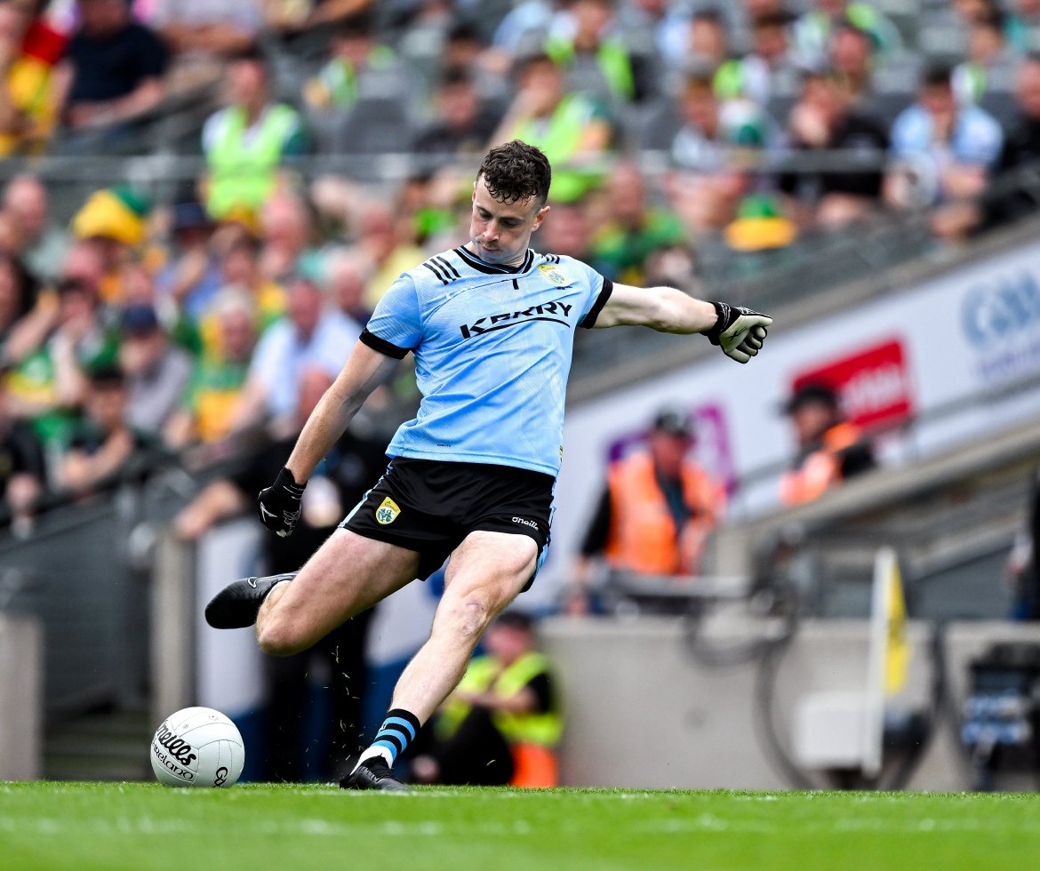 PATRICK MORRISON: Steps to becoming a two footed goalkeeper - Gaelic Life
